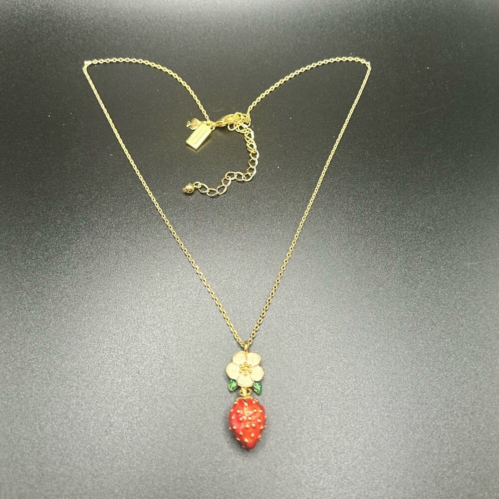Kate Spade Flower and Strawberry pendant necklace #658 gold tone chain 16-18” - Picture 3 of 5